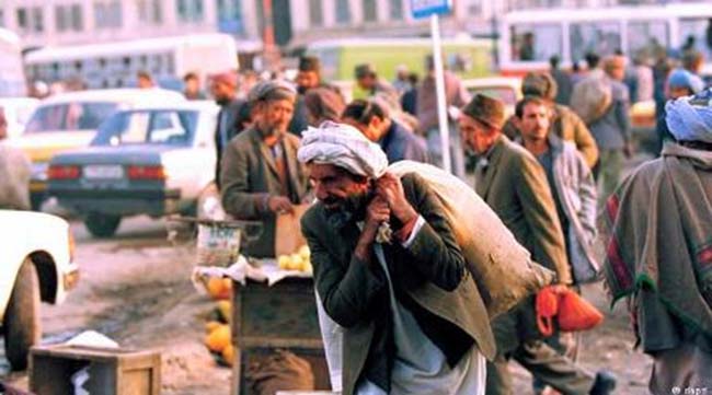 چشم انداز مبهم آینده! 
